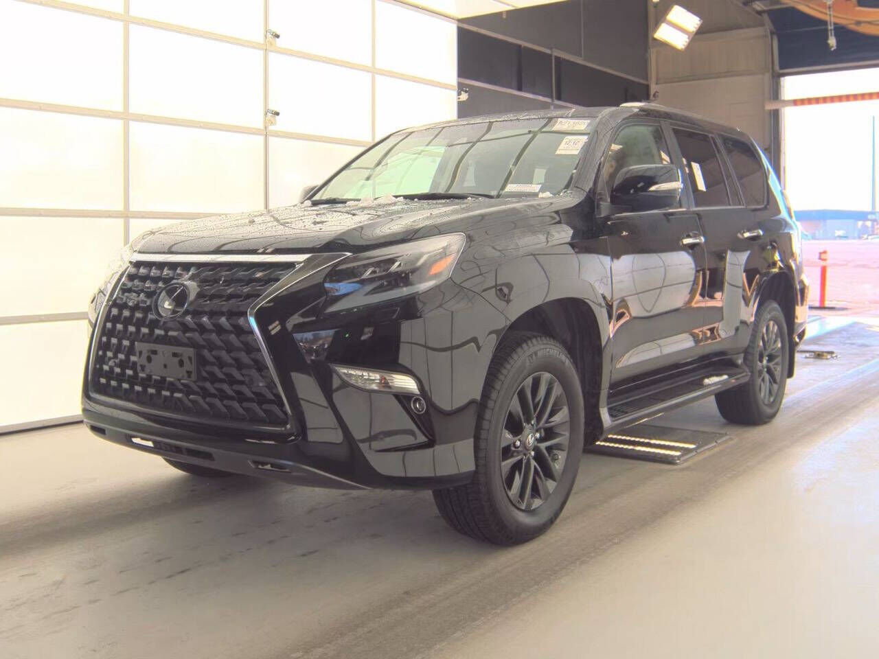 2023 LEXUS GX