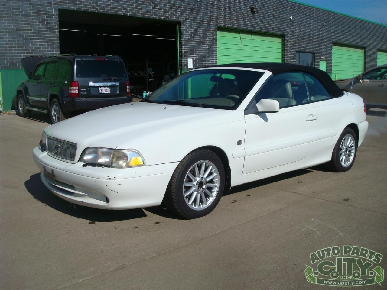 2000 VOLVO C70