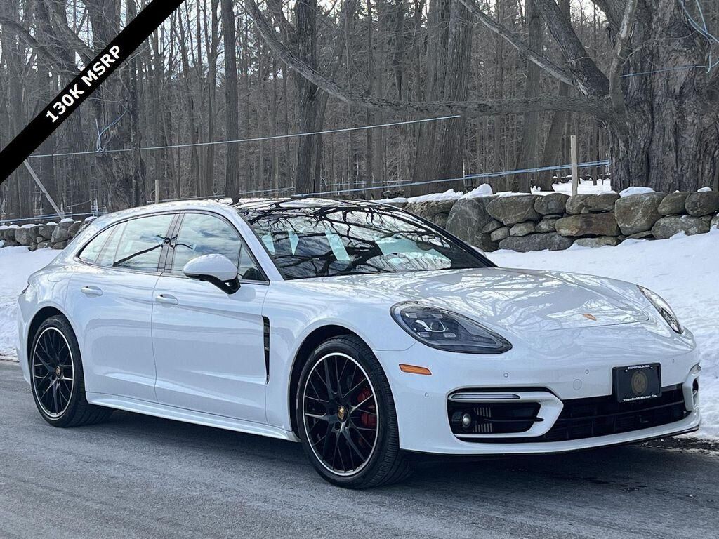 2023 PORSCHE Panamera