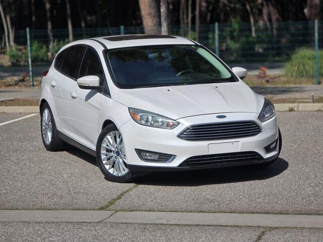 2017 FORD Focus