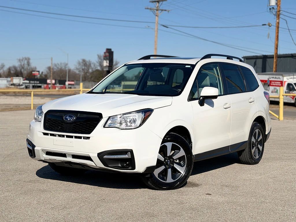 2018 SUBARU Forester