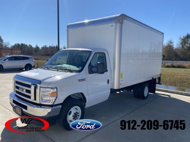 2025 FORD E-350