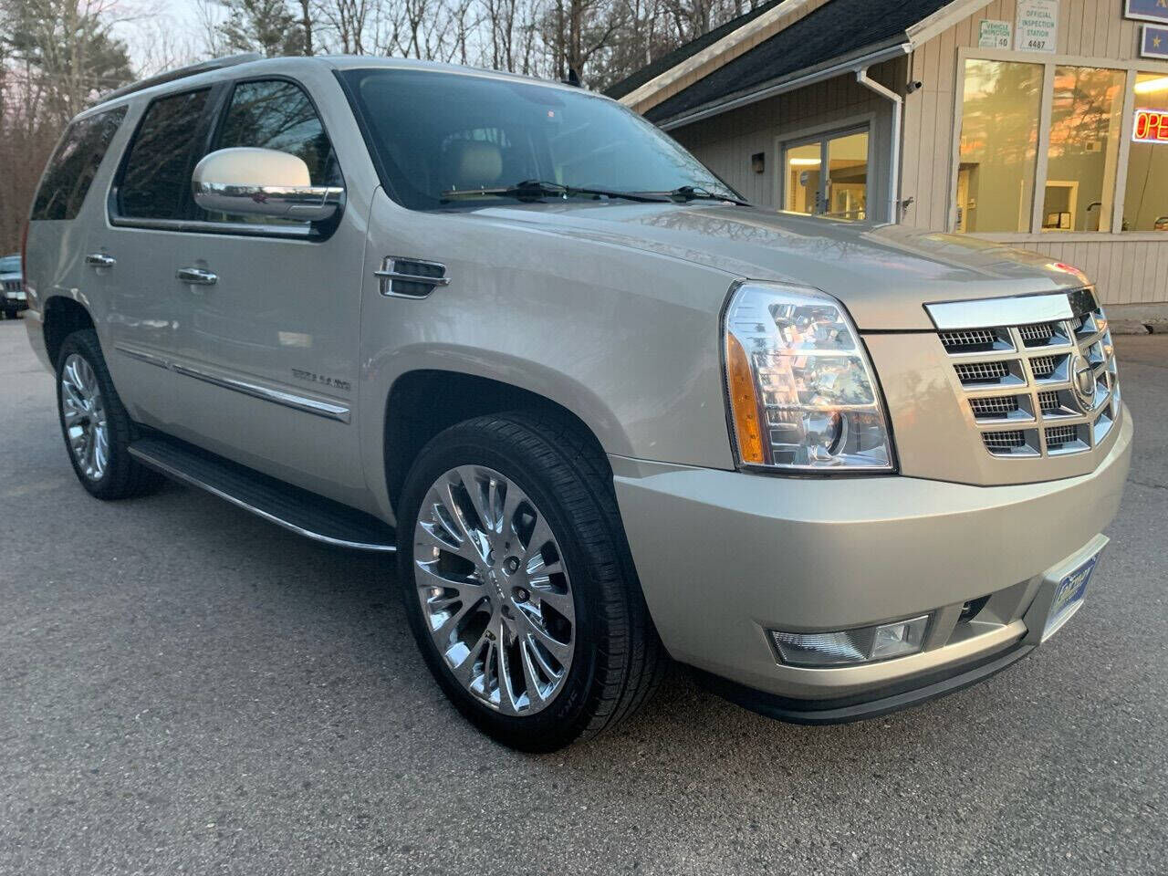2012 CADILLAC Escalade