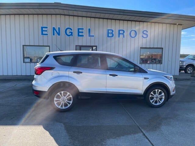 2019 FORD Escape