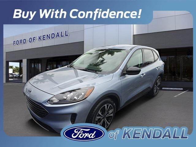 2022 FORD Escape