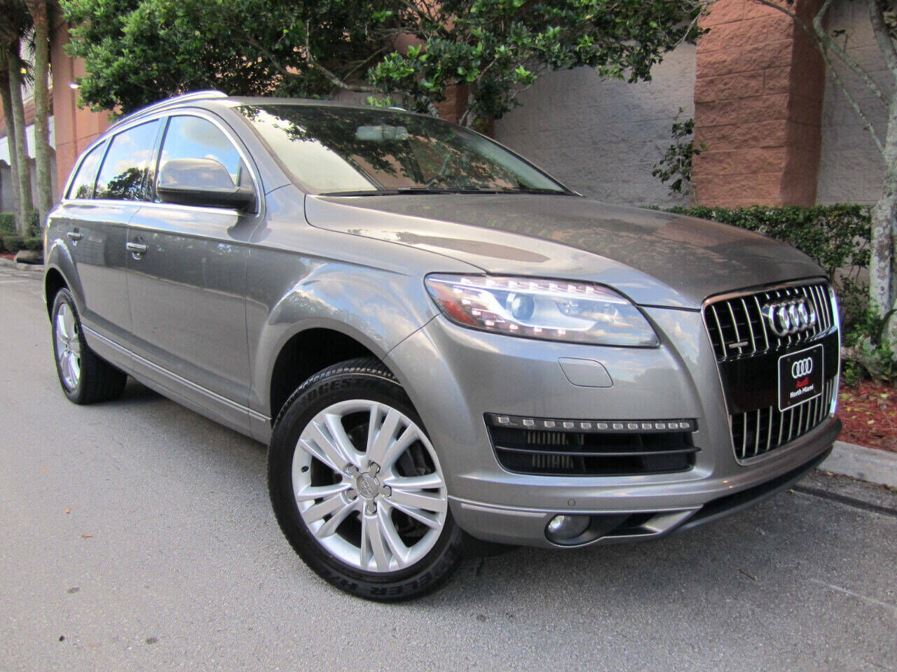 2011 AUDI Q7