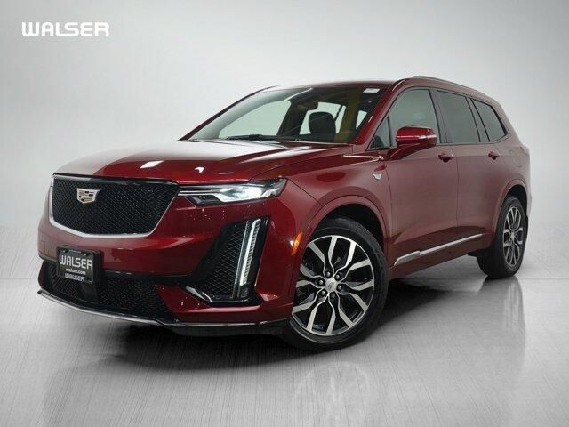 2021 CADILLAC XT6
