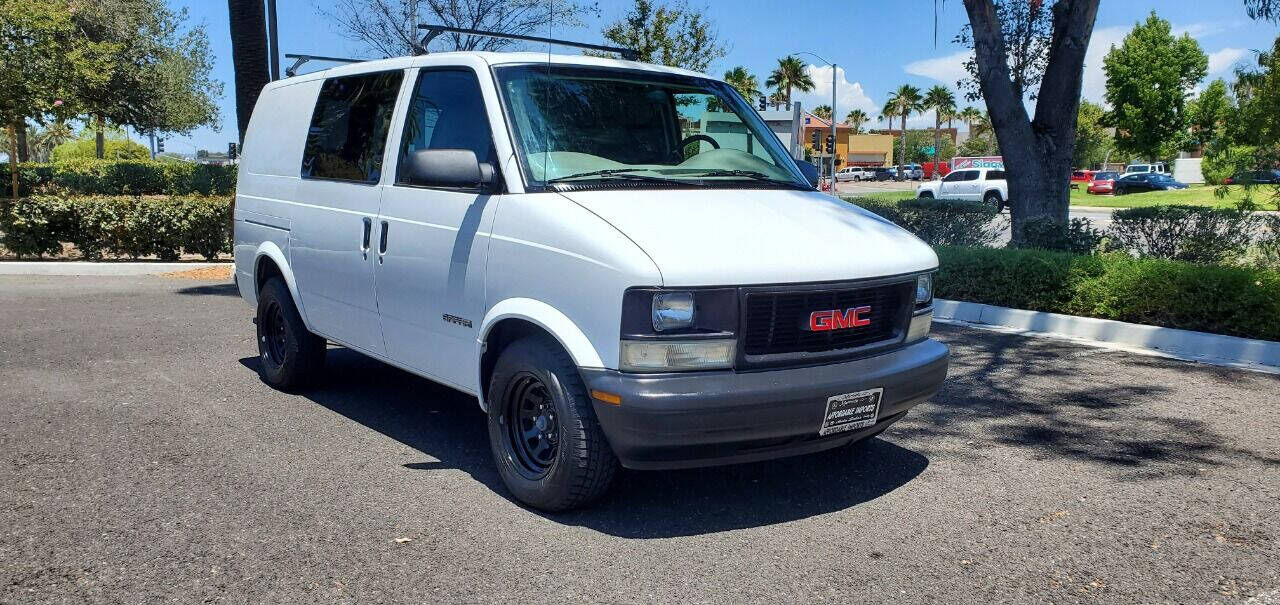 2001 GMC Safari