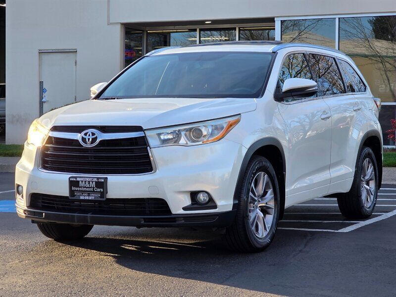 2014 TOYOTA Highlander