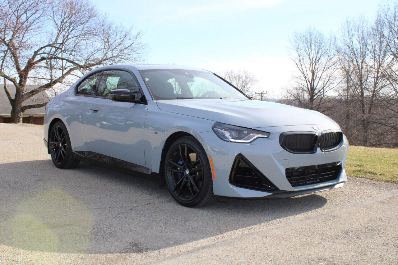 2022 BMW M2