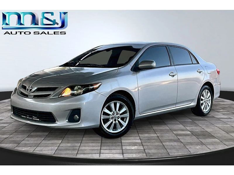 2011 TOYOTA Corolla