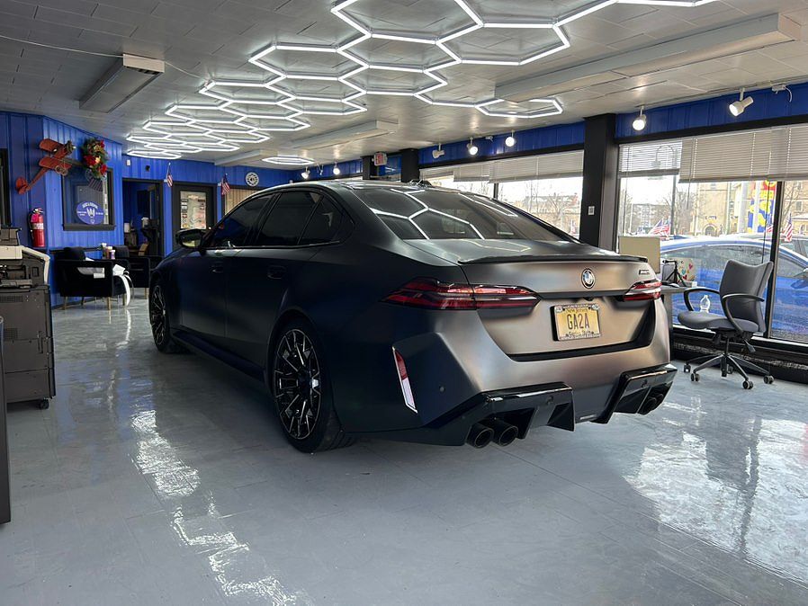 2025 BMW M5