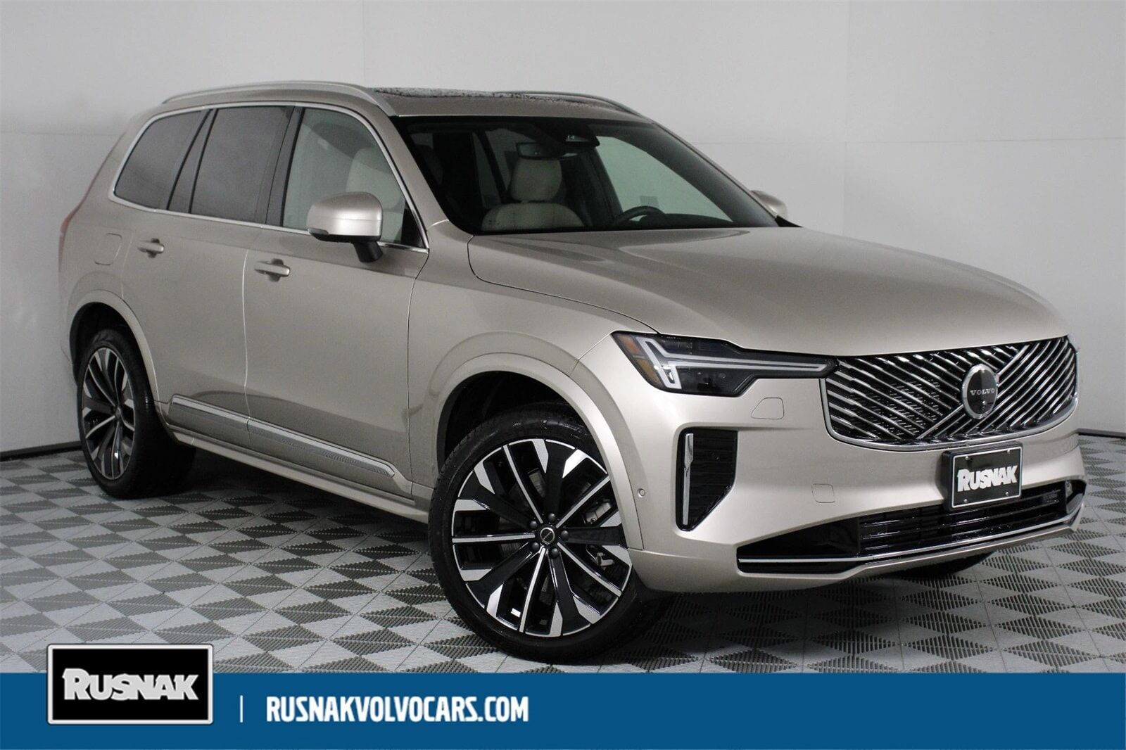 2026 VOLVO XC90