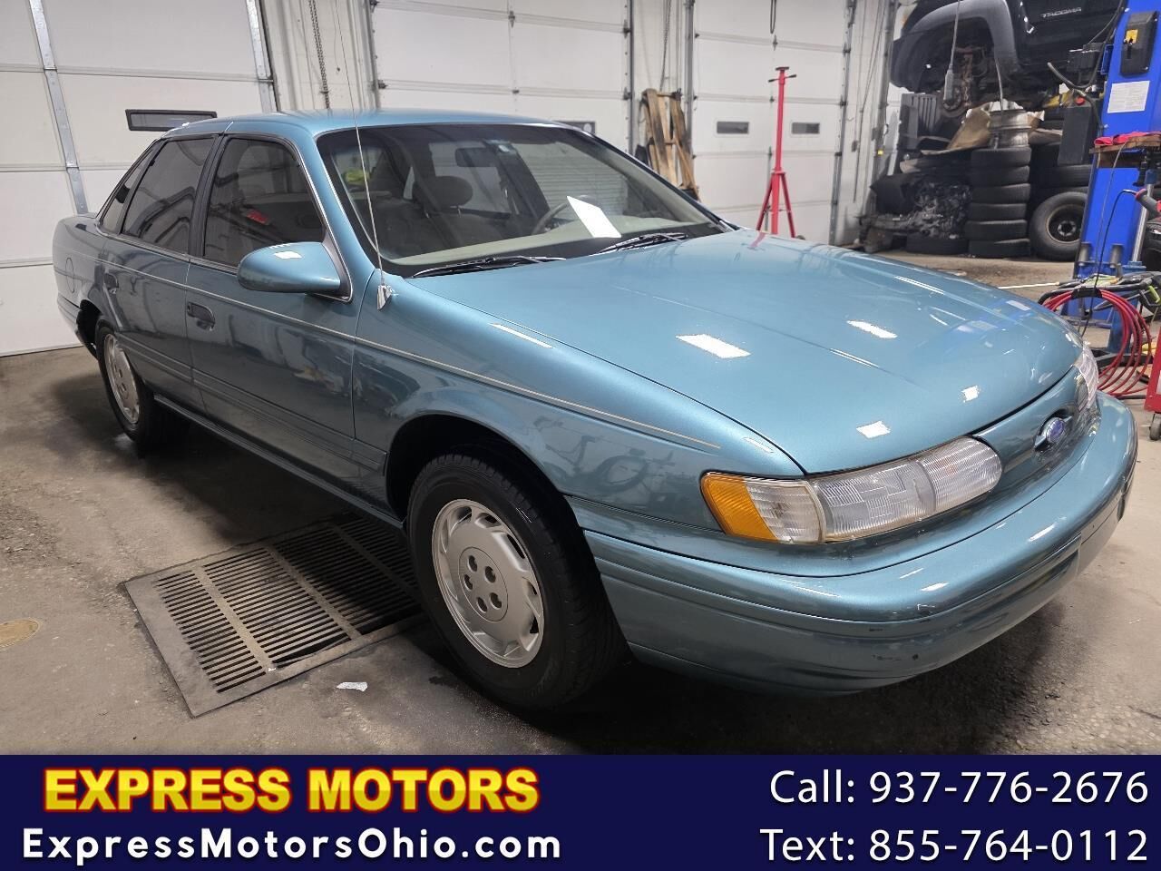 1993 FORD Taurus