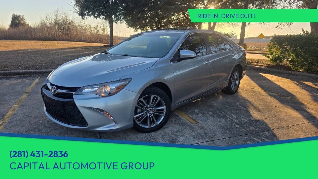 2017 TOYOTA Camry