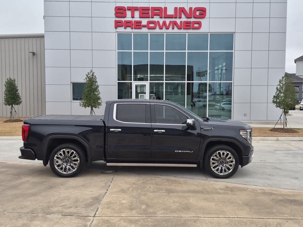 2023 GMC Sierra