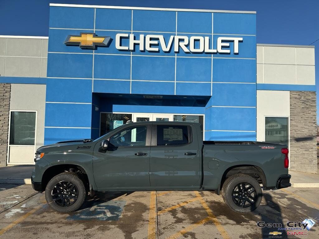 2026 CHEVROLET Silverado
