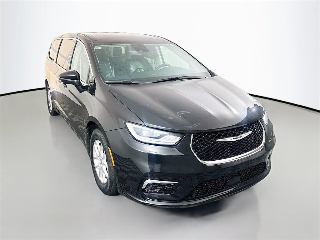 2023 CHRYSLER Pacifica