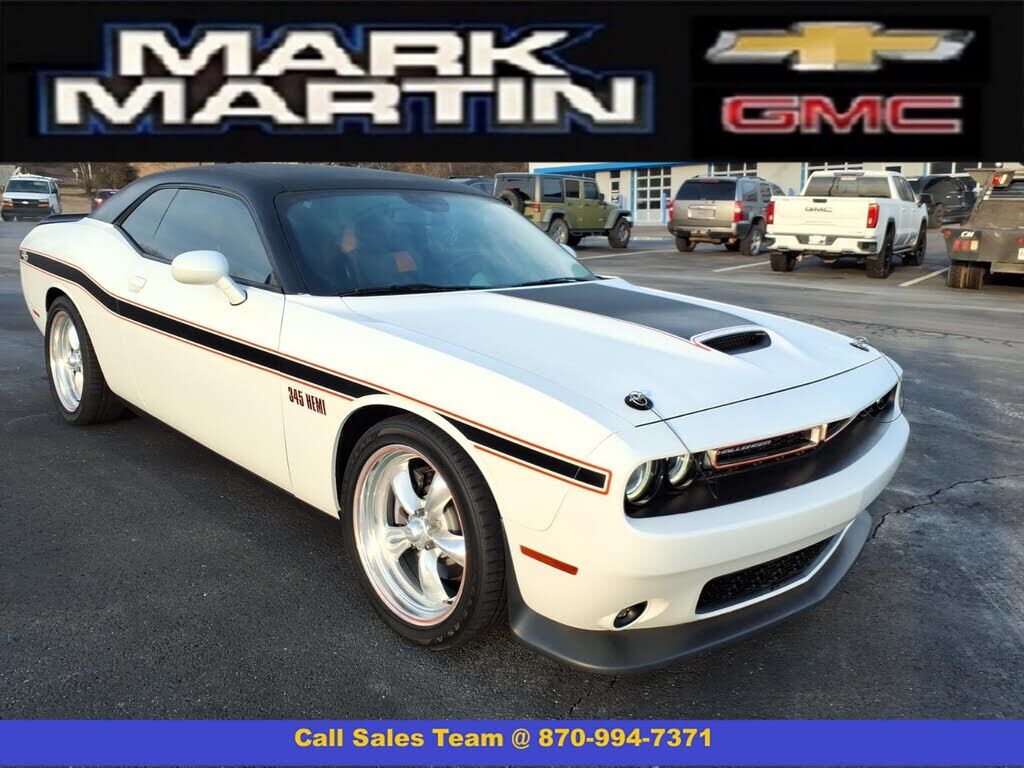 2020 DODGE Challenger