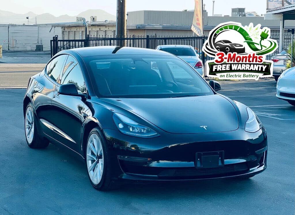 2022 TESLA Model 3