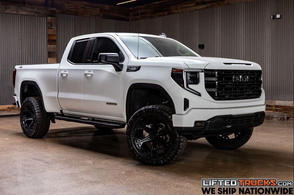 2023 GMC Sierra