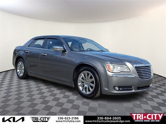 2012 CHRYSLER 300