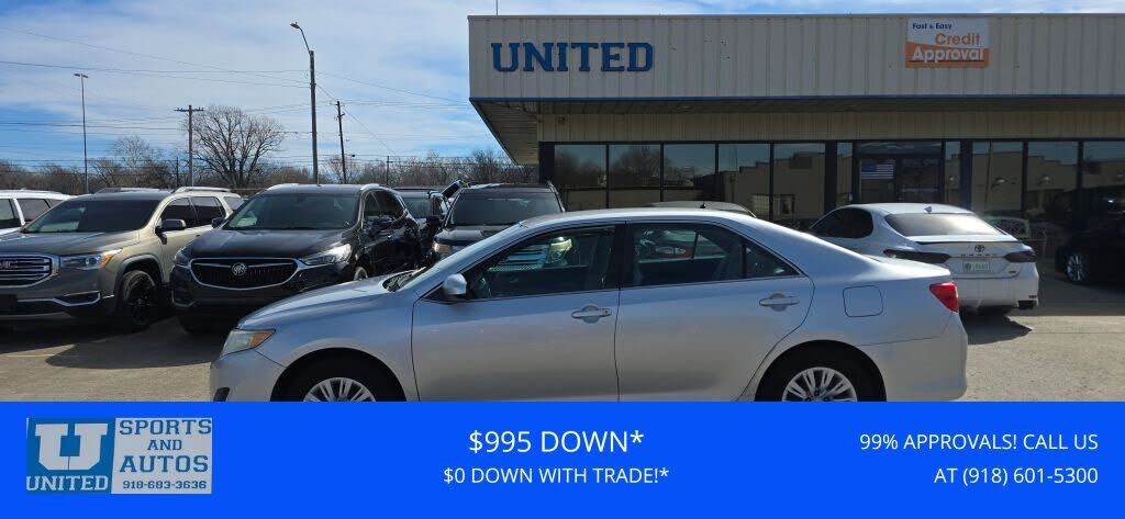 2012 TOYOTA Camry