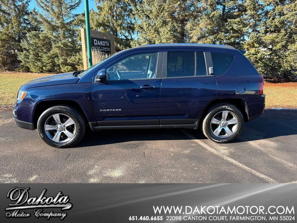 2017 JEEP Compass