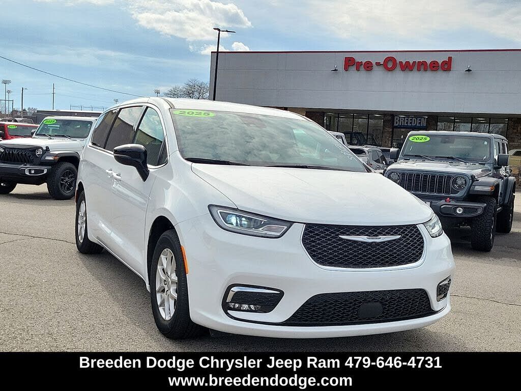 2025 CHRYSLER Pacifica
