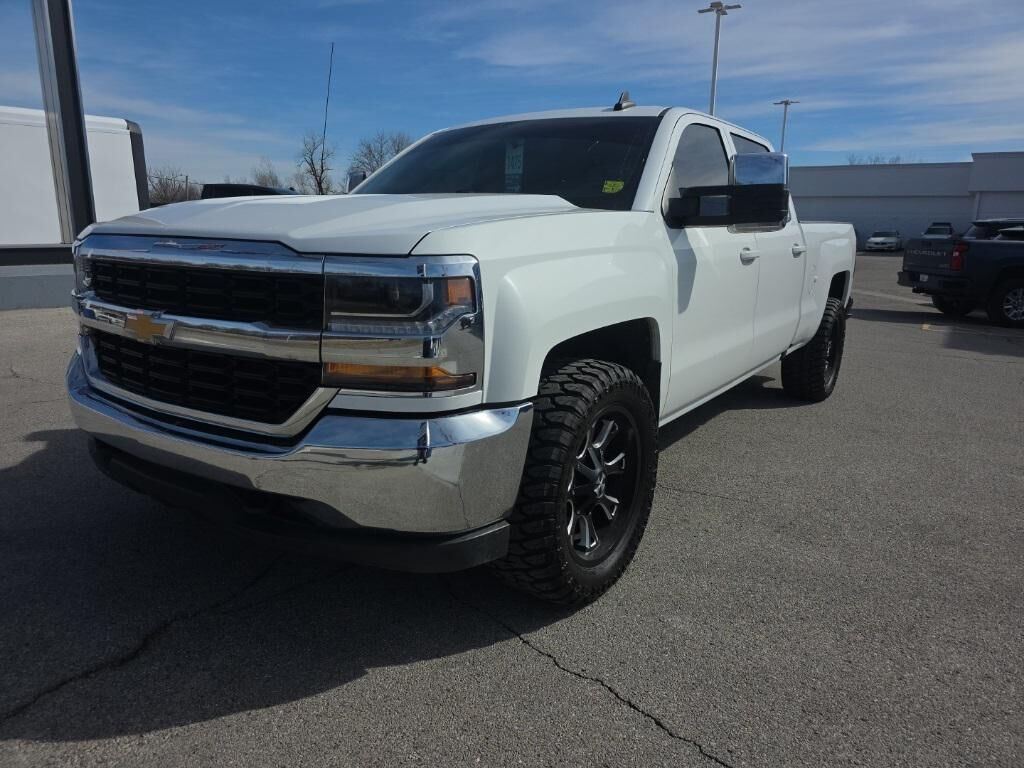 2018 CHEVROLET Silverado