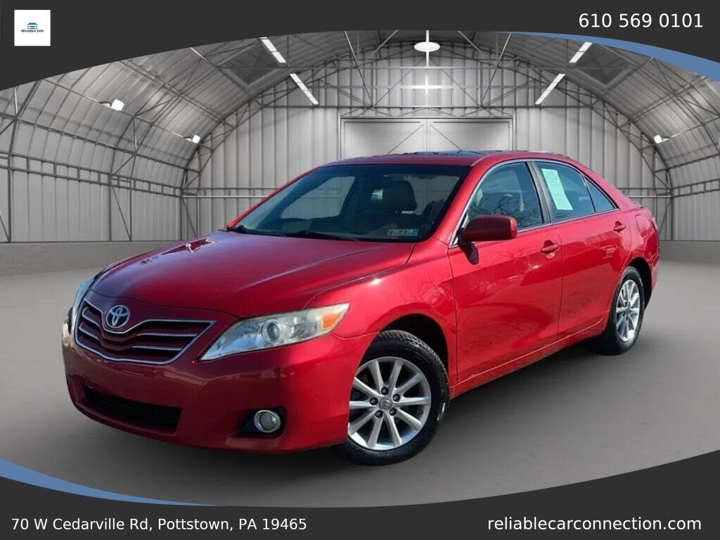 2011 TOYOTA Camry