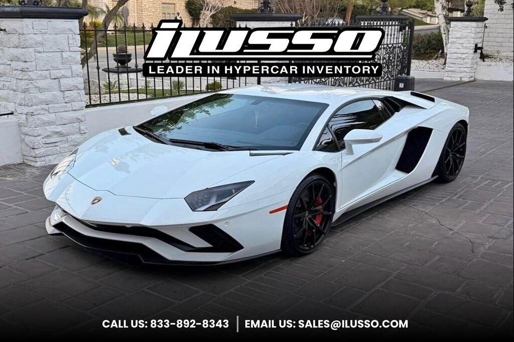 2018 LAMBORGHINI Aventador