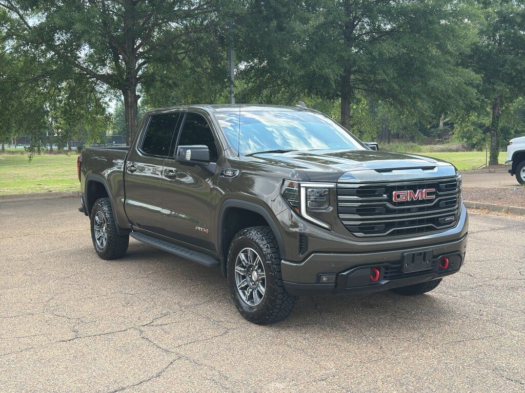 2024 GMC Sierra