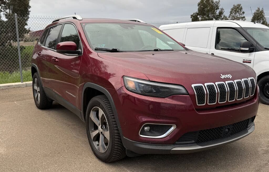 2019 JEEP Cherokee