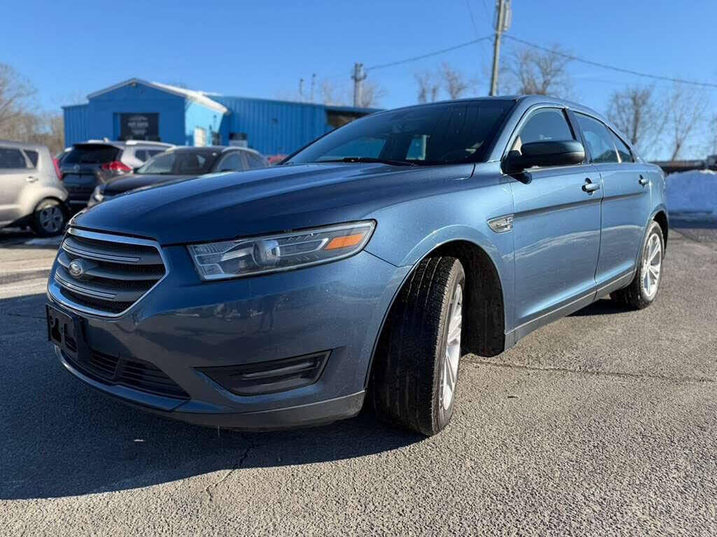 2018 FORD Taurus