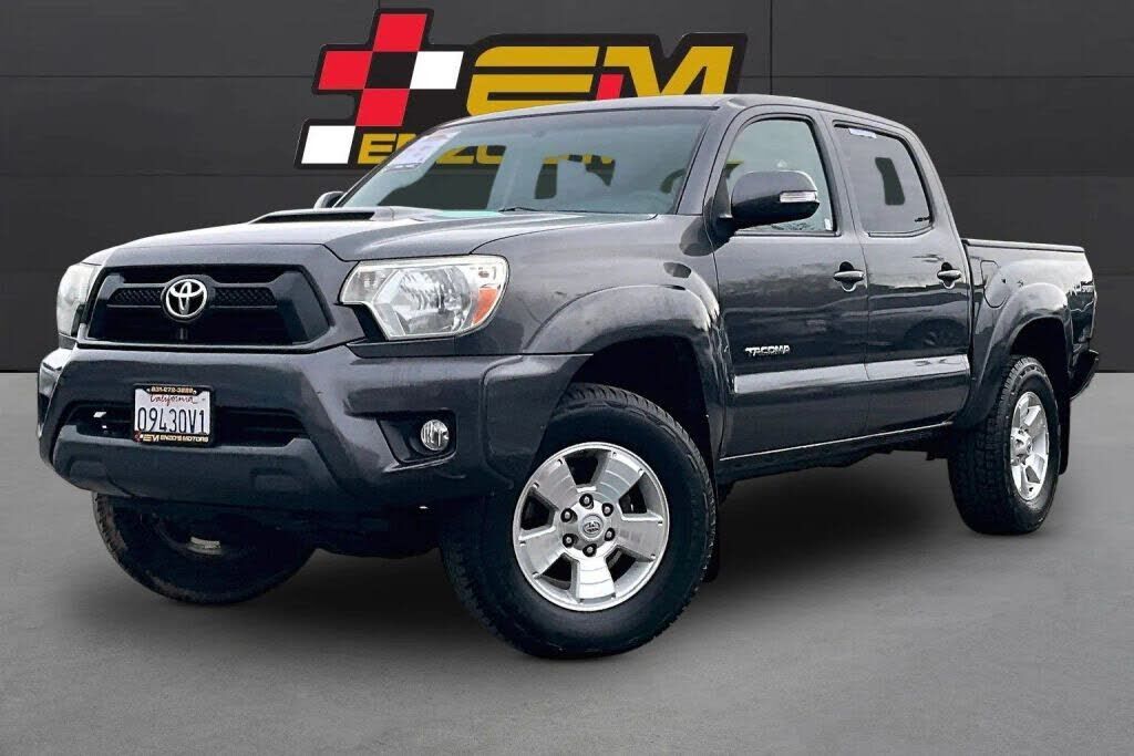 2015 TOYOTA Tacoma