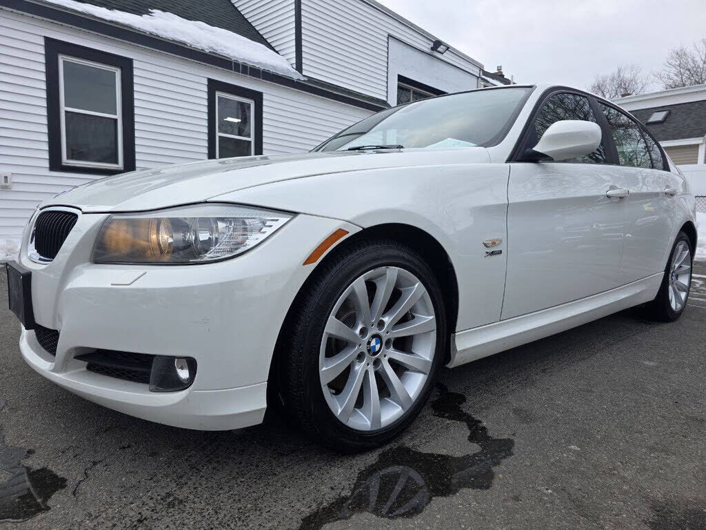 2011 BMW 3 Series
