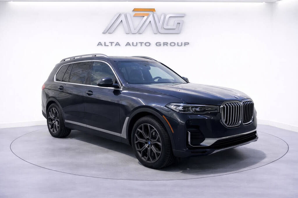 2021 BMW X7