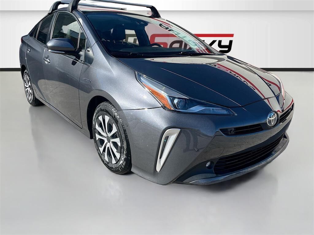 2022 TOYOTA PRIUS