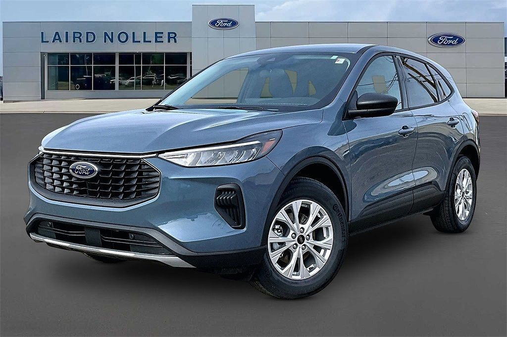 2026 FORD Escape