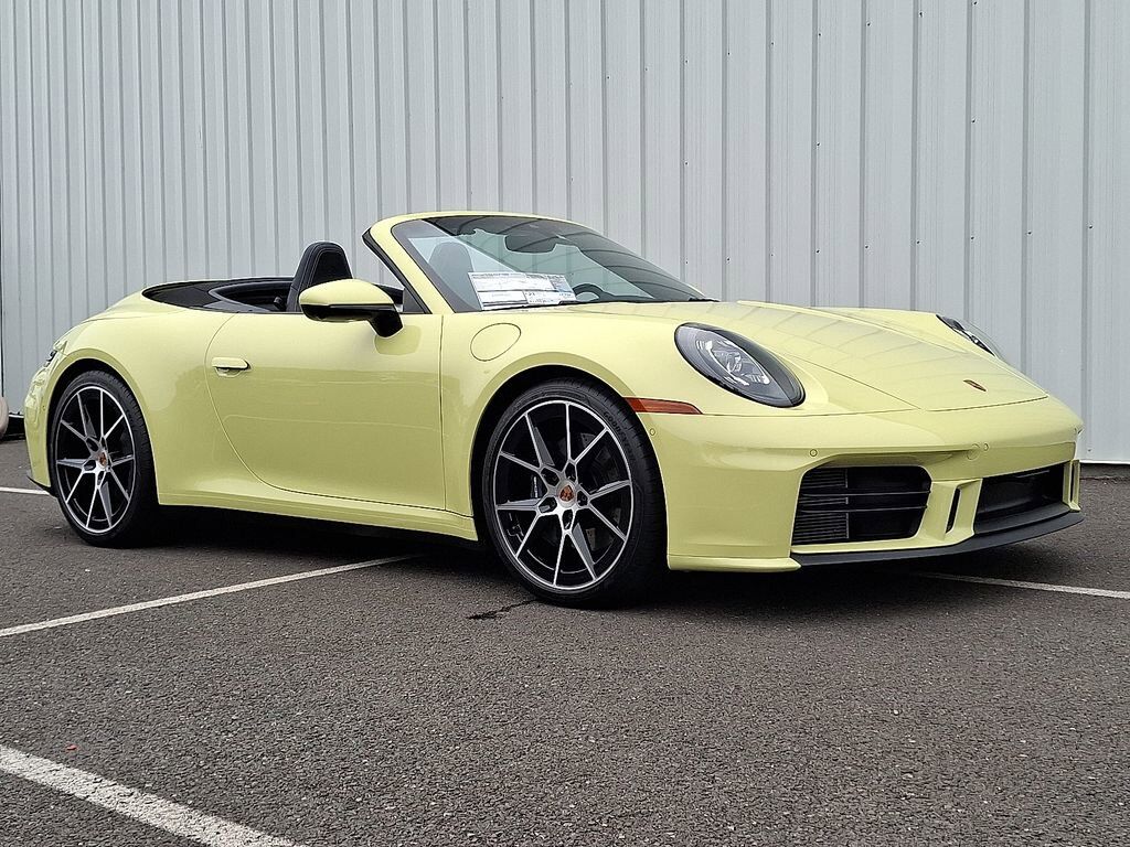 2025 PORSCHE 911