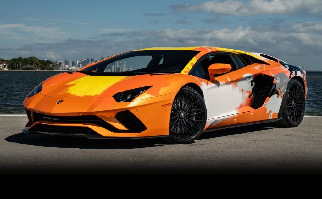 2019 LAMBORGHINI Aventador