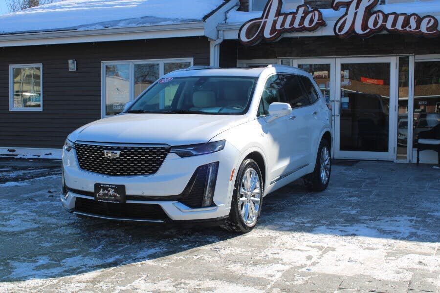 2020 CADILLAC XT6