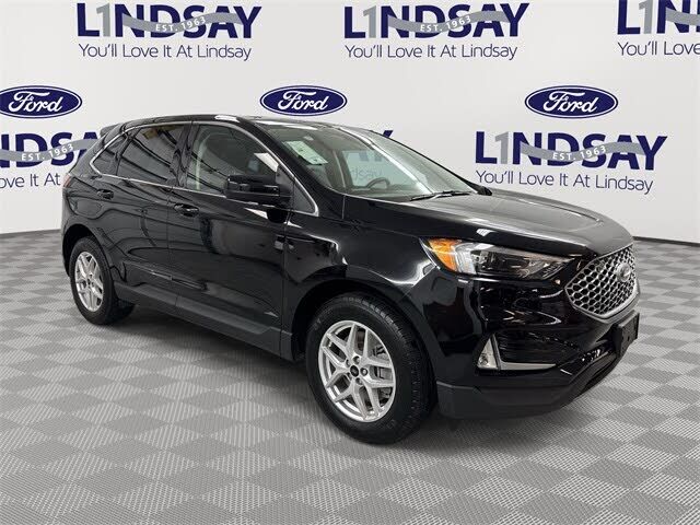 2023 FORD Edge