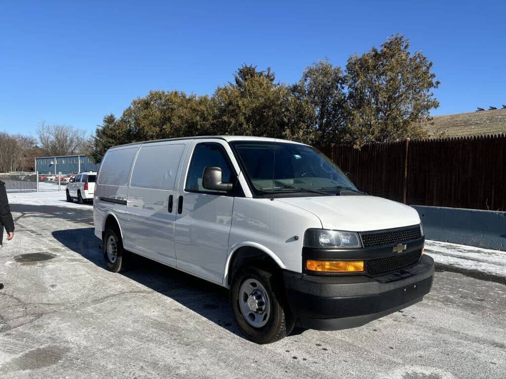 2019 CHEVROLET Express