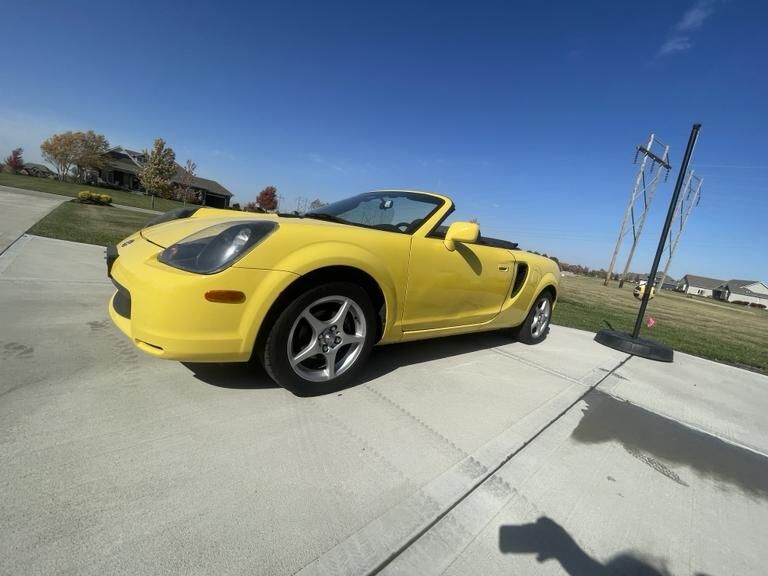 Toyota MR2