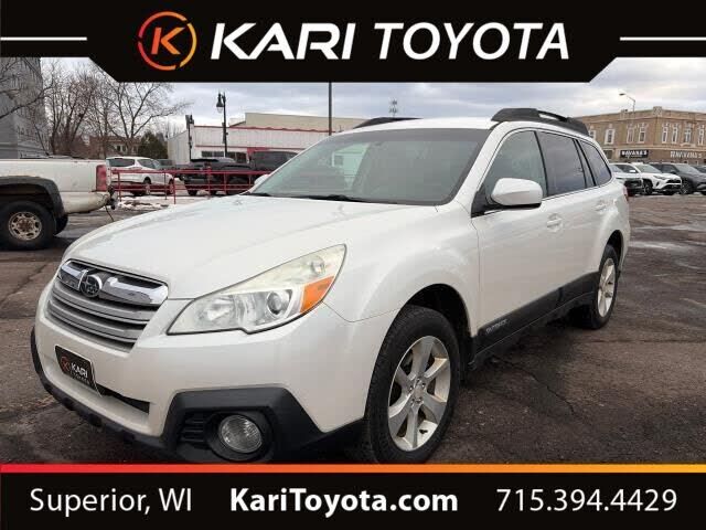 2013 SUBARU Outback