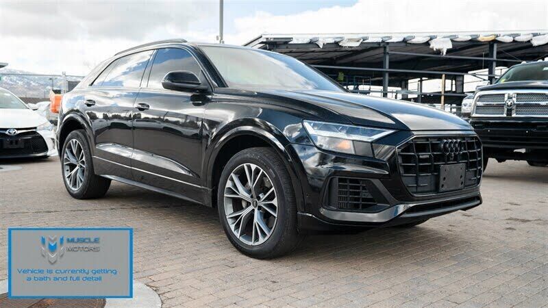 2021 AUDI Q8