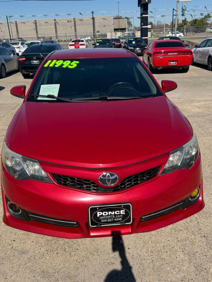 2014 TOYOTA Camry