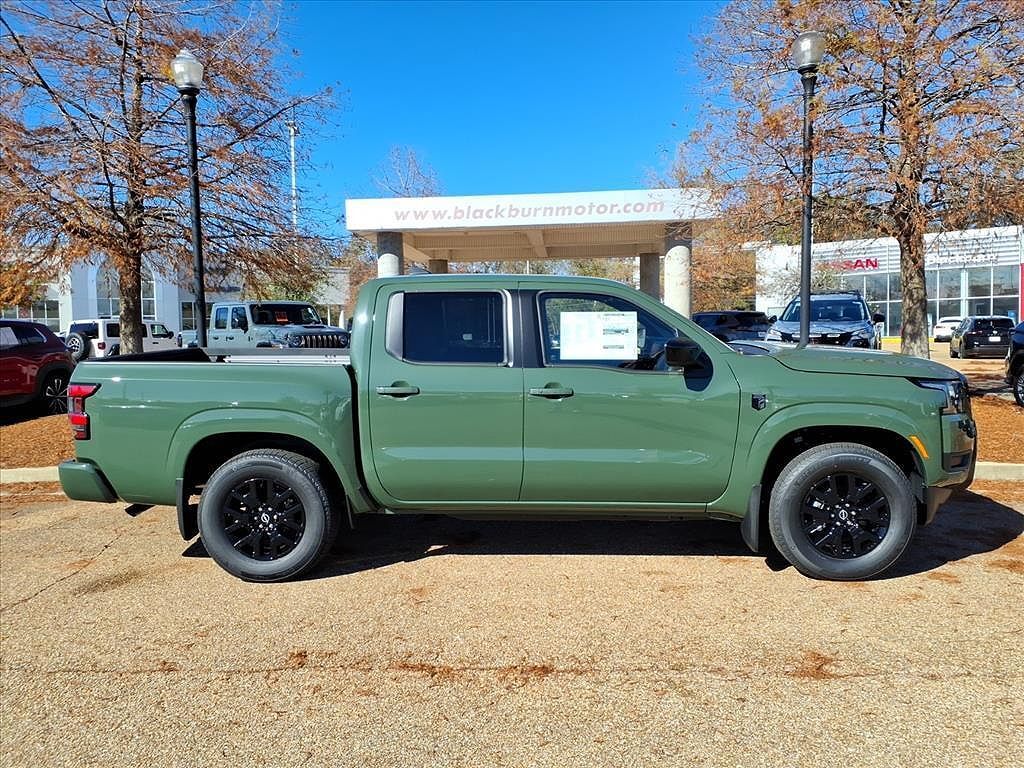 2026 NISSAN Frontier